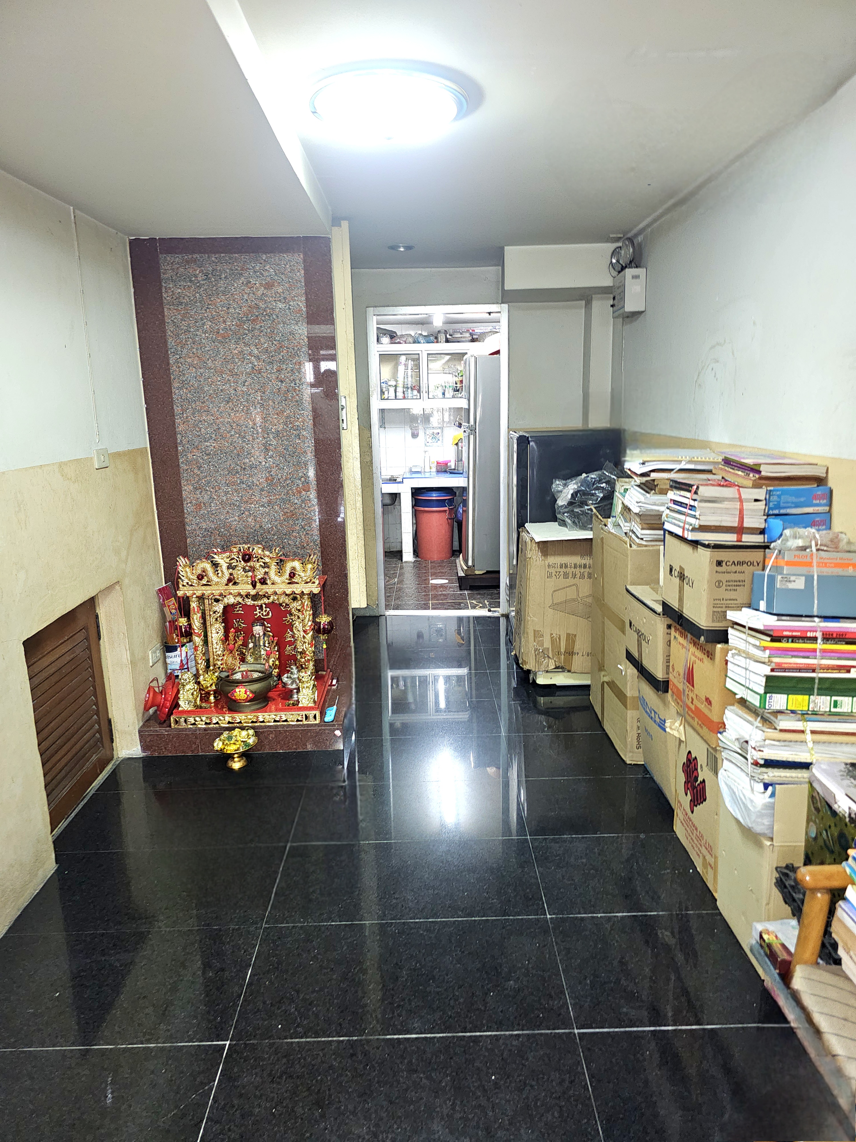 ขายด่วน ตึกแถว 3.5 ชั้น ติดถนนรัชดาภิเษก-ตลาดพลู ทำเลทองฝั่งธนฯ ตรงข้ามตลาดเฟิร์สวัน เดินชิลล์ไป BTS ตลาดพลู แค่ 500 เมตร!